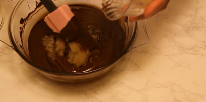 tort trufa de ciocolata gelatina