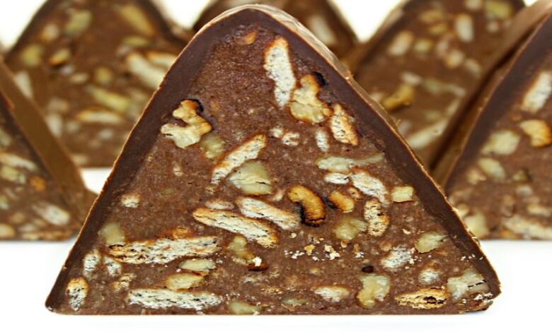 tort de biscuiti piramida adygio kitchen