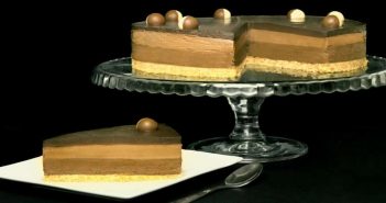 Cheesecake cu ciocolata si nutella reteta video cheesecake-cu-ciocolata-si-nutella-adygio-kitchen