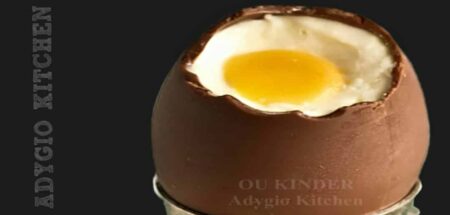 Oua kinder cu mascarpone si piersici adygio kitchen