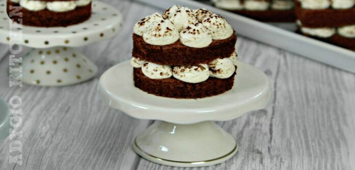 Prajitura Tiramisu cu mascarpone reteta rapida adygio kitchen Prajitura Tiramisu cu mascarpone reteta rapida adygio kitchen