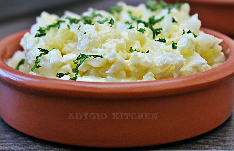 Salata de conopida cu maioneza si iaurt adygio kitchen