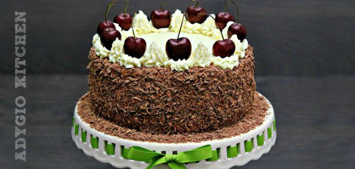 Tort Padurea Neagra cu cirese sau visine adygio kitchen Tort Padurea Neagra cu cirese sau visine adygio kitchen