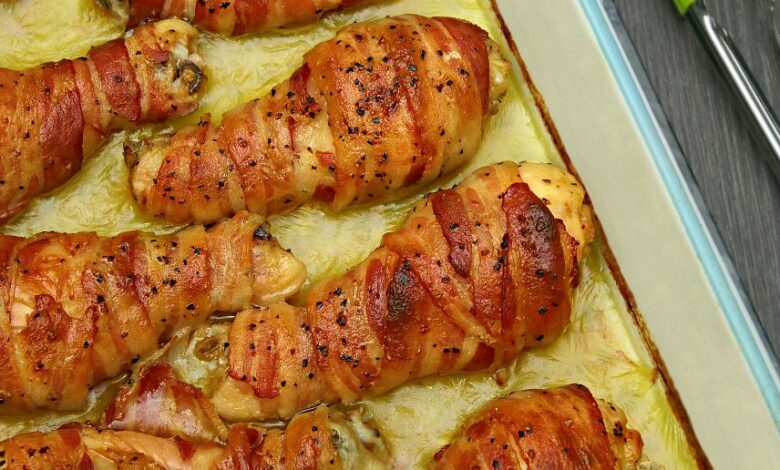 Pulpe de pui la cuptor invelite in bacon in tava adygio