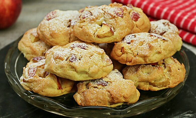 Biscuiti fragezi cu mere , biscuiti de casa care se topesc in gura