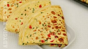 Clatite sarate cu sunca si cascaval, clatite fragede si moi