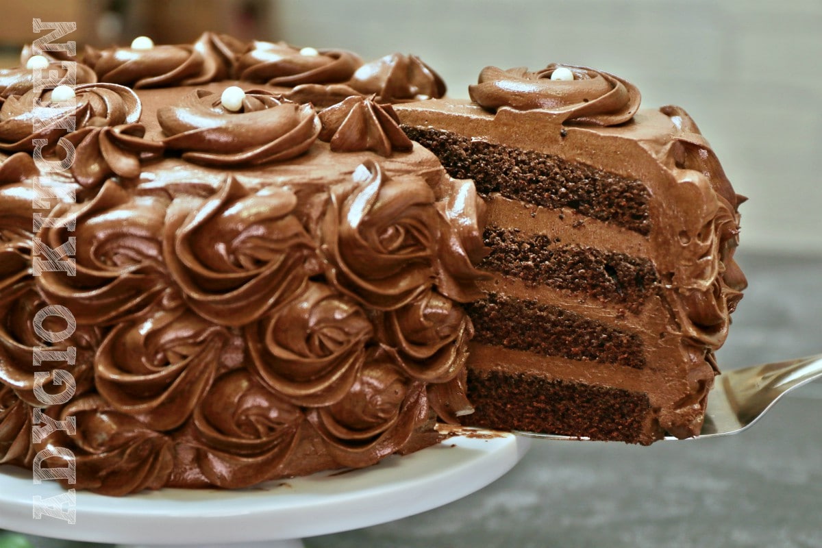 Tort de ciocolata reteta, cum se face cel mai bun tort de ciocolata