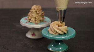 Crema caramel cu unt pentru umplut si decorat prajituri