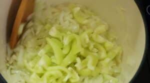 Ardei bastonase la calit pentru reteta de fasole pastai cu usturoi
