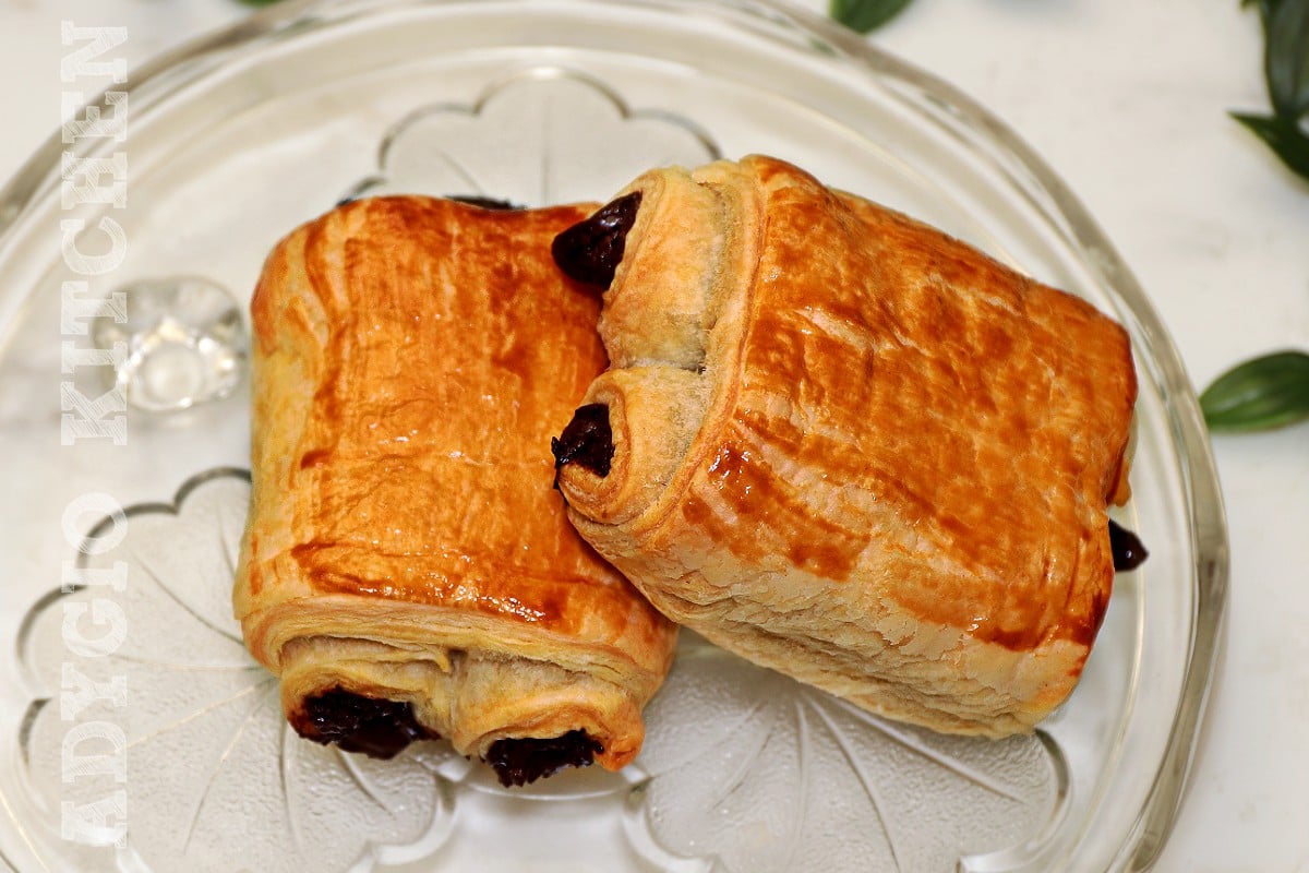 Pain au chocolat reteta rapida