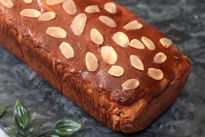 Cozonac fara gluten si fara zahar intreg