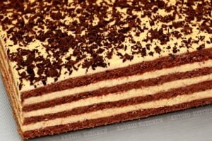 Prajitura Bombonel cu caramel