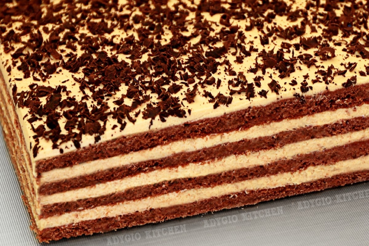 Prajitura Bombonel cu caramel